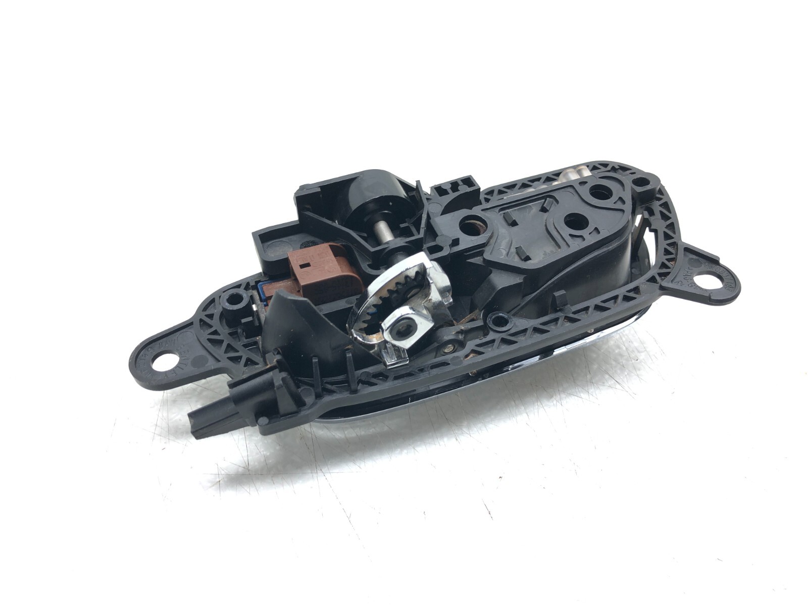 2014-2018 BENTLEY FLYING SPUR RIGHT PASSENGER FRONT INTERIOR DOOR HANDLE OEM