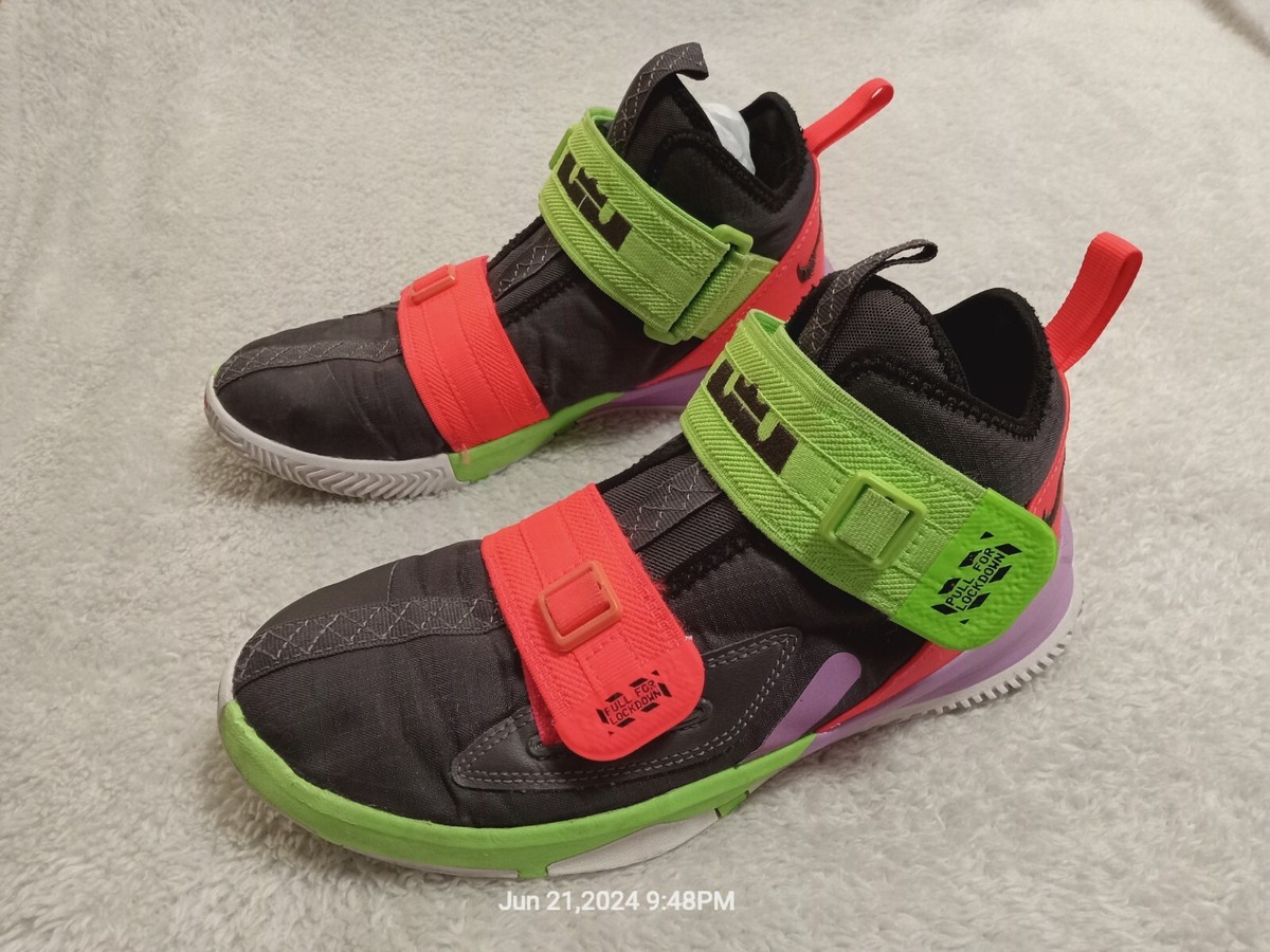 Nike LeBron Soldier XIII 13 SFG Size: 6.5 AR4225-002 Thunder Grey