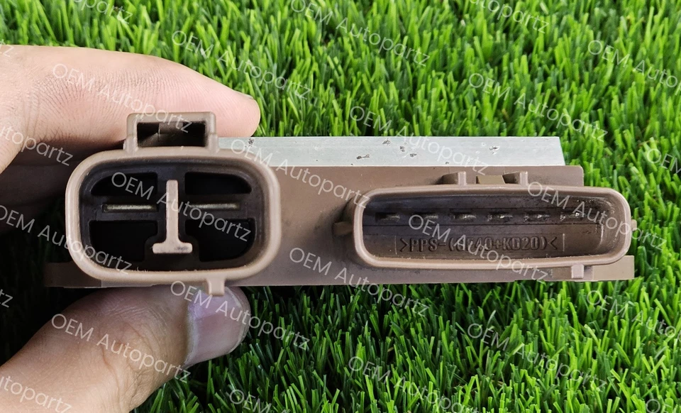 Toyota Tundra 2012-2021 Air Pump Drive Module 89580-34020 : Fits Toyota Sequoia - Image 4 of 4