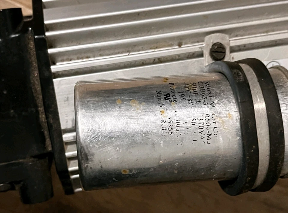 Bison  026-725A0060F Powerstar Right Angle Gearmotor, 28 RPM, TEFC, 115 VAC - Image 2 of 4