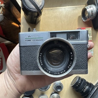 Fujica Compact Deluxe 35mm Rangefinder Film Camera For Parts