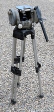OCONOR fluid head on SACHTLER tripod.