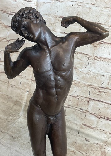 ESTATUA DE BRONCE MACIZO ESTILO ART DECO EXTERIOR/JARDÍN DESNUDO ESCULTURA MASCULINA OBRA DE ARTE SIN RESERVA - Imagen 7 de 10