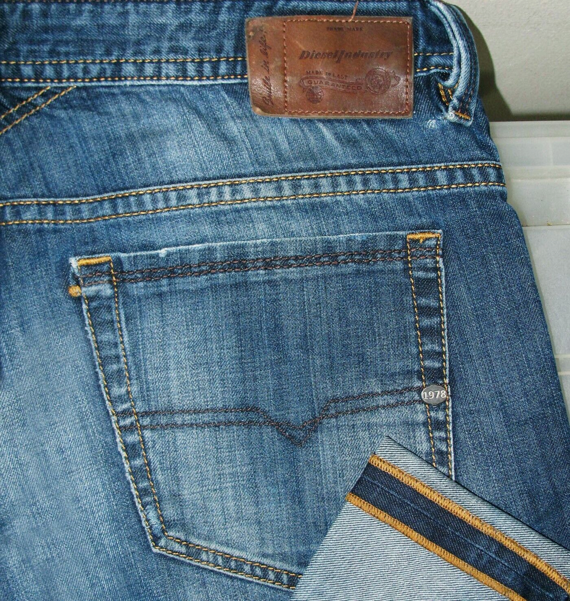 HOT AUTHENTIC Men DIESEL THAVAR 831Q Slim SKINNY Denim Jeans 36x34