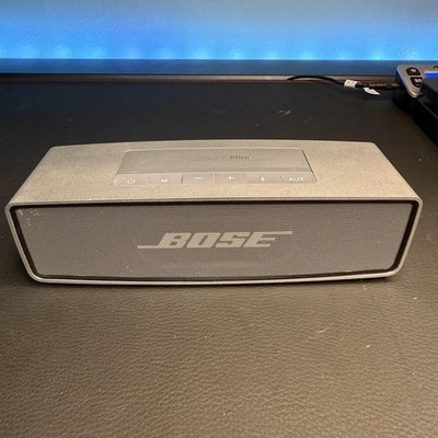 Bose SoundLink Mini Bluetooth Portable Speaker Silver Wireless AUX 3.5mm Jack