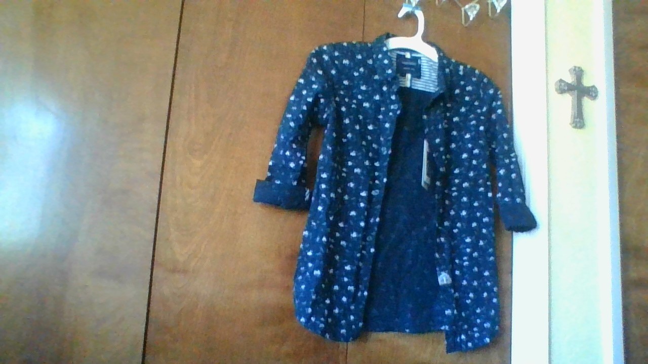 Picture 4 of 24