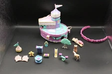 Vintage Starcastle "Jewelry Castle" 1995 Trendmasters Playset with Figures