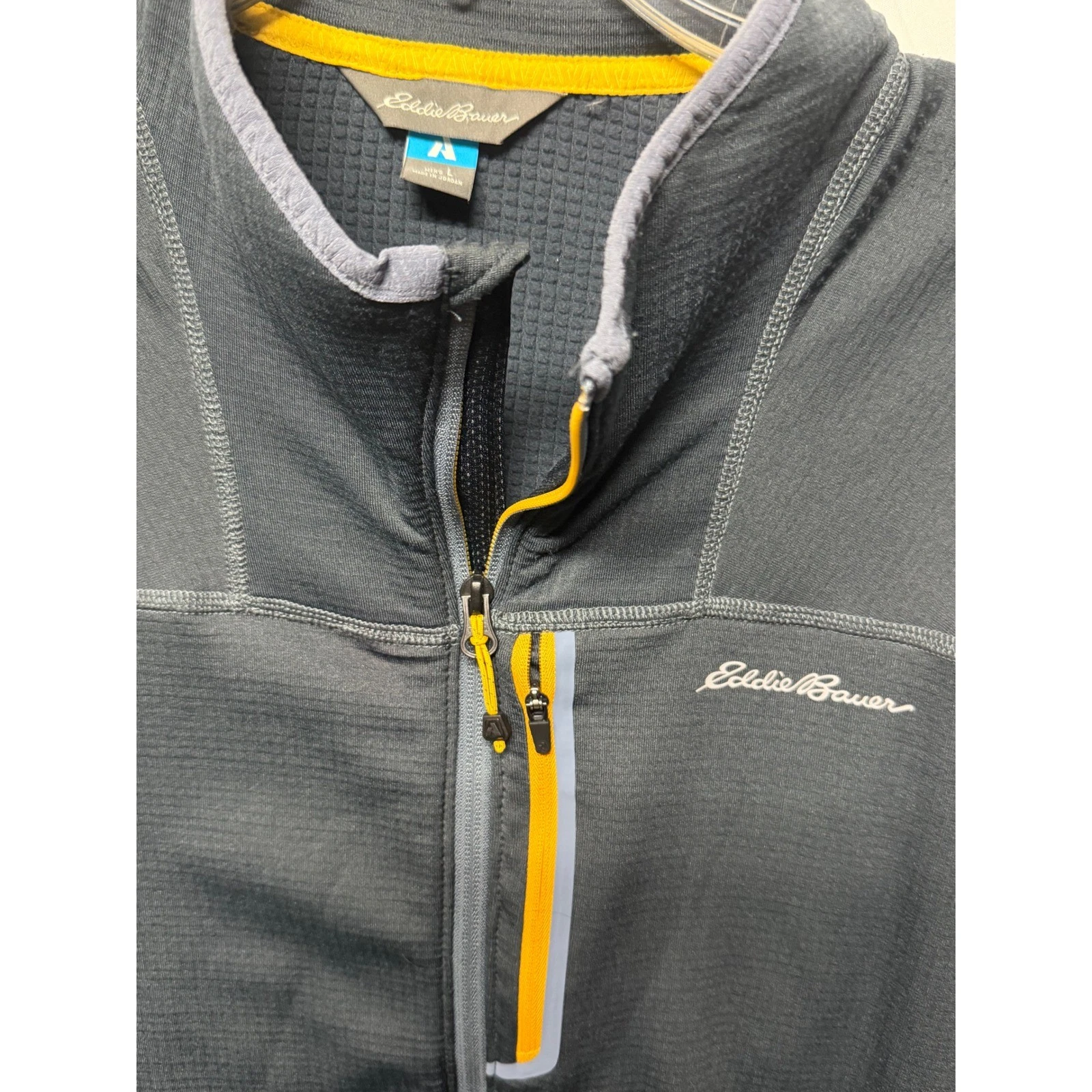 Eddie Bauer First Ascent FreeHeat Grid Fleece Jacket Mens Large Gray Full Zip - product detail image 3