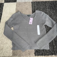 Wild Fable Women's V-Neck Rib Knit Pullover Sweater Gray Size Medium NWT