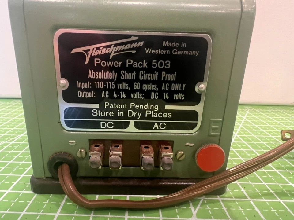 Fleischmann Model Train Power Pack 503, Needs Power Cord, Made in Germany - Image 2 of 4