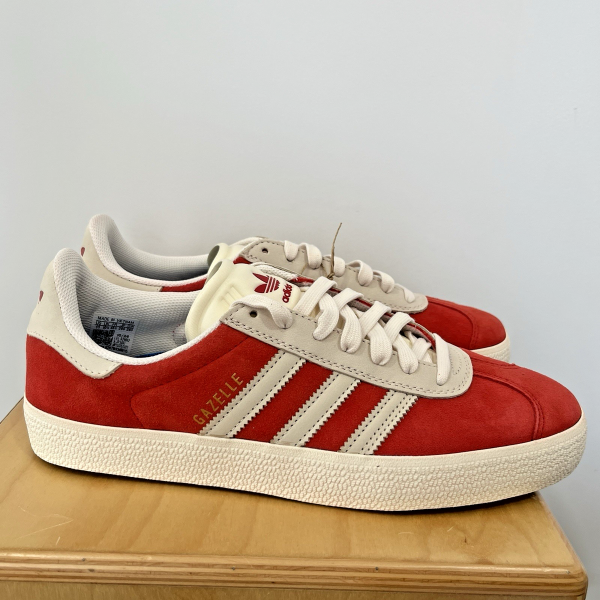 adidas gazelle silver green womens Adidas Women's Gazelle Indoor Better Scarlet – Newcop