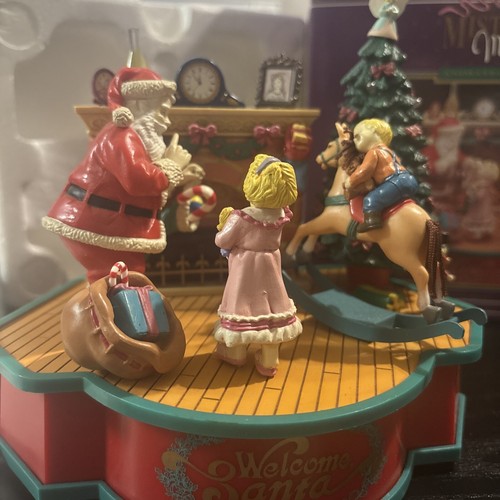VTG Mistletoe Magic Animated Light Up Musical Welcome Santa Box And Instructions - Picture 3 of 7