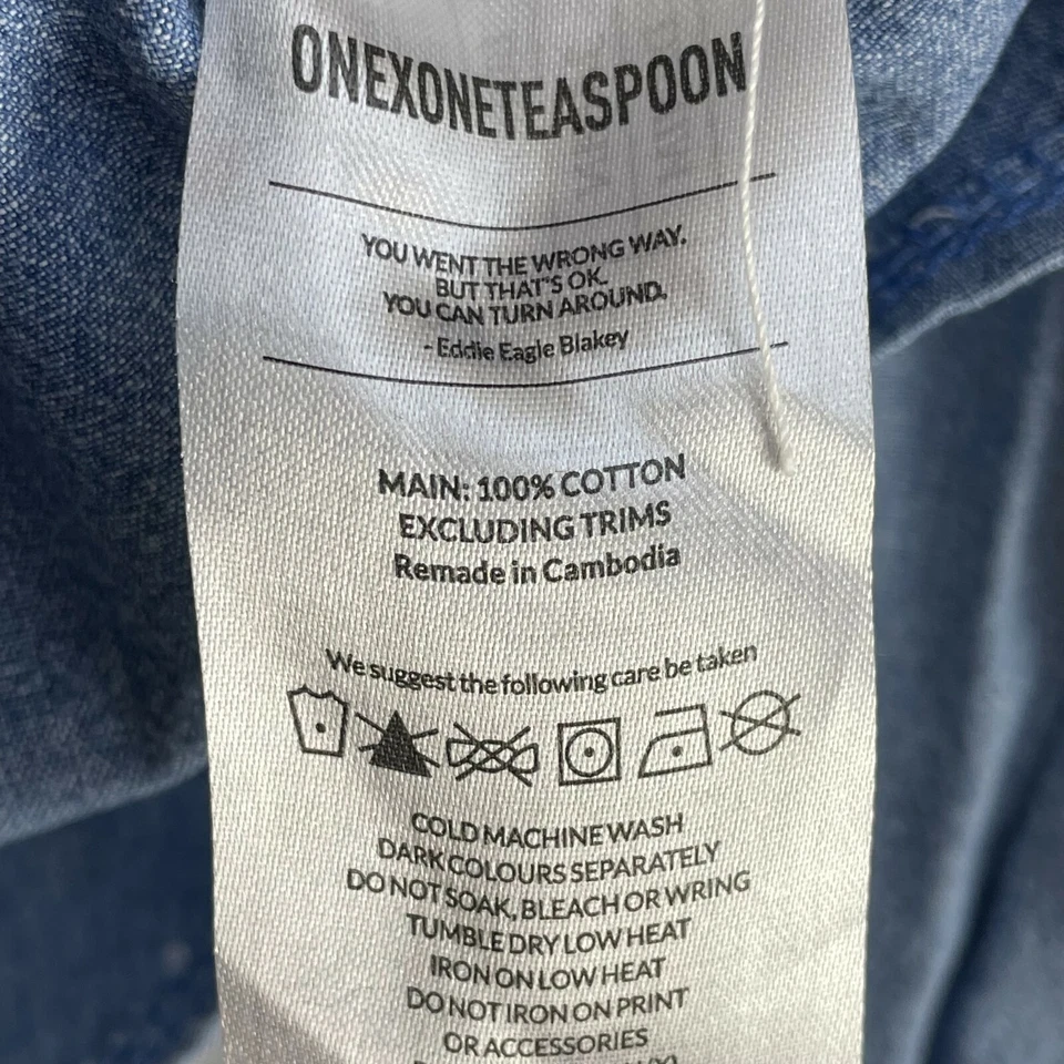 Camisa Top ONE by One Teaspoon Mujer Pequeña Cambray Denim Abotonada Envejecida Foto 4 de 4