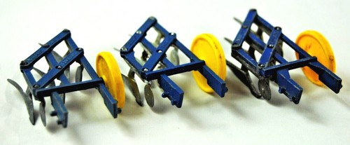 1960* Various 1:32 BRITAINS 9530 Three FURROW PLOUGH 4 FARM Tractors VGC To MINT - Picture 66 of 84