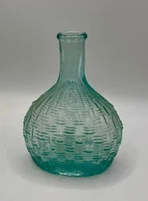 Antique 1860s Basket Weave Cologne Bottle Roll Lip Mint Cond. 4 1/2" Tall