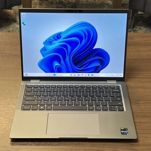 Dell Latitude 7440 i7-1365U QHD+ & Touch Display 32GB Ram 512GB SSD Win 11 Pro