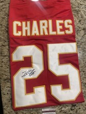 Jamaal Charles Cards and Memorabilia Guide 56