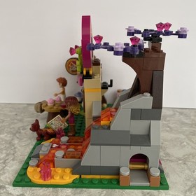 LEGO Elves: Azari and the Magical Bakery (41074)