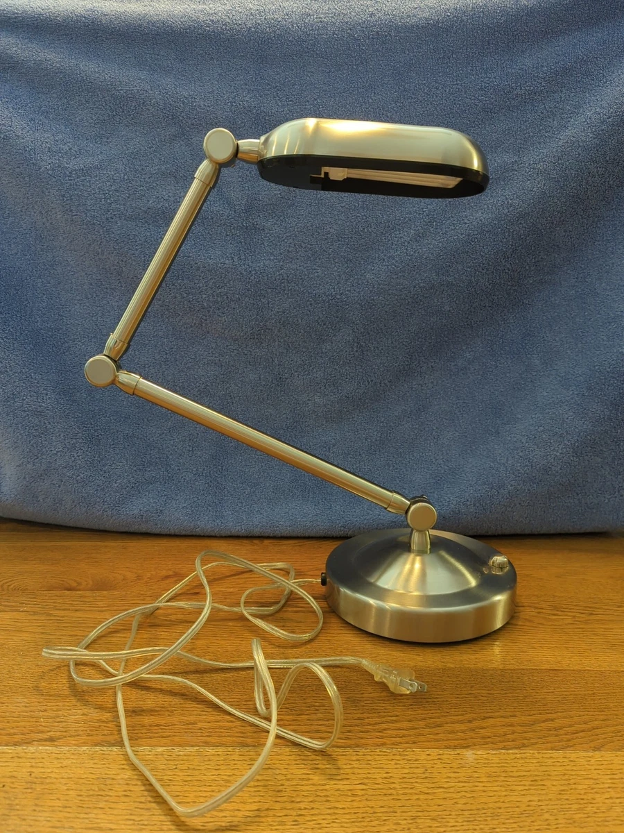 Sharper Image Design Bulit In Class P Ballast Operated Lamp Model