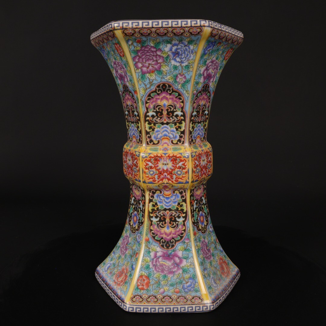 Chinese Porcelain Enamel Colored Floral Patterns Hexagonal Vase
