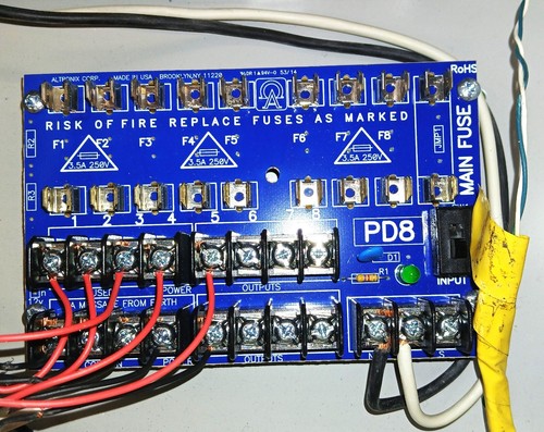 ALTRONIX Power Supply 8Fuse 12VDC Or 24VD DSC KEYPAD PK5500 AND BOARD AL400ULXB2 - Picture 4 of 9