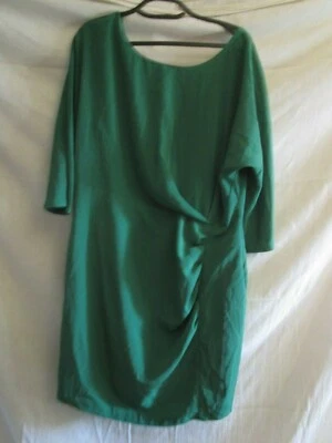 ROBE POLYESTER VERTE UK16 - Photo 1/2