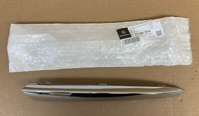 19 20 Mercedes GLC 300 Front Left Outer Lower Bumper Chrome Trim