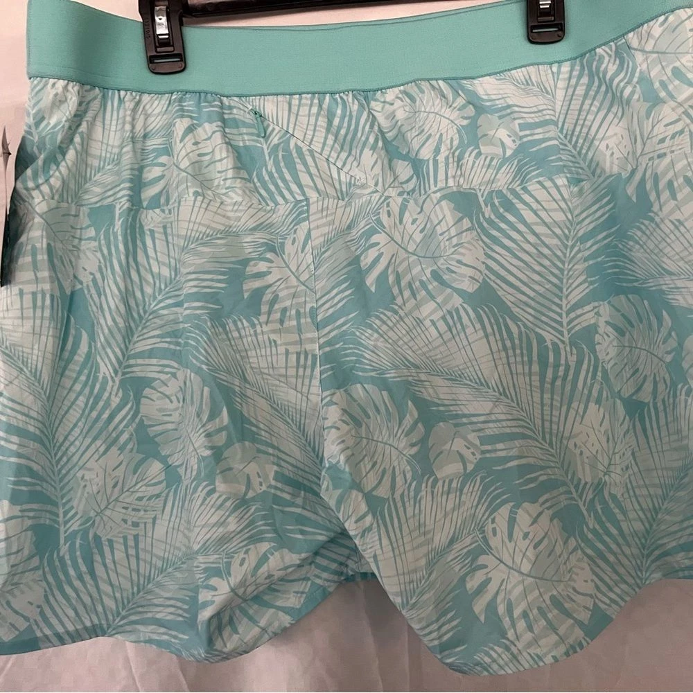 Pickleball shorts size XXL aqua/white