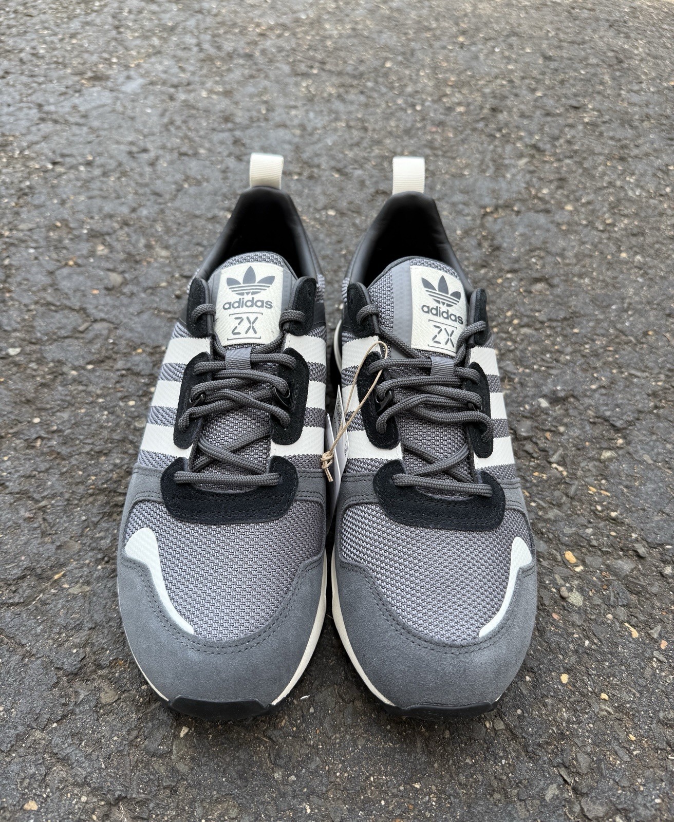 Adidas Originals ZX 700 HD Men's Running Shoe Athletic Sneaker Footwear H01851 thumbnail 6