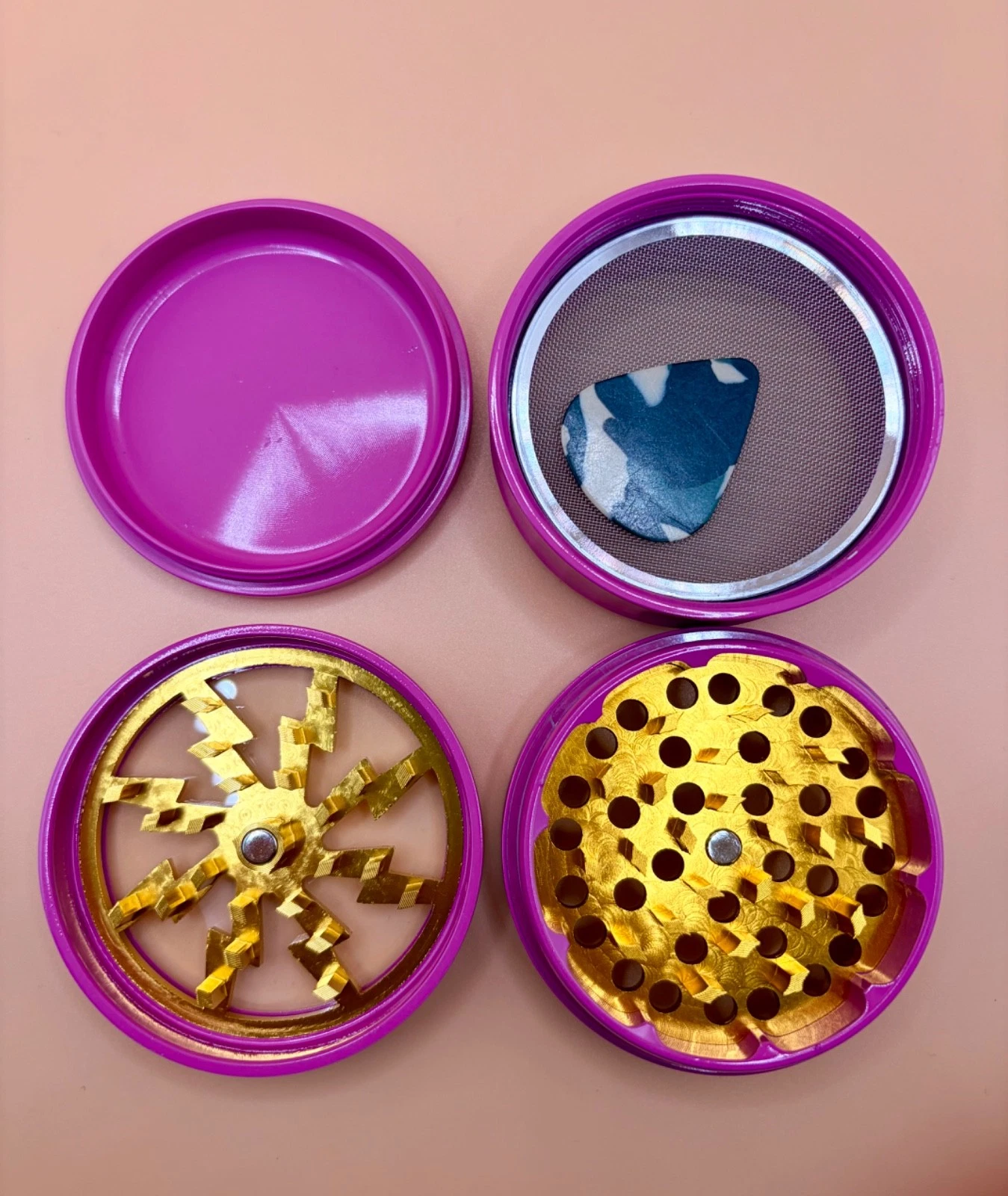Chromium pink Crusher 4 Piece Tobacco Spice Grinder - Gun Metal free shipping