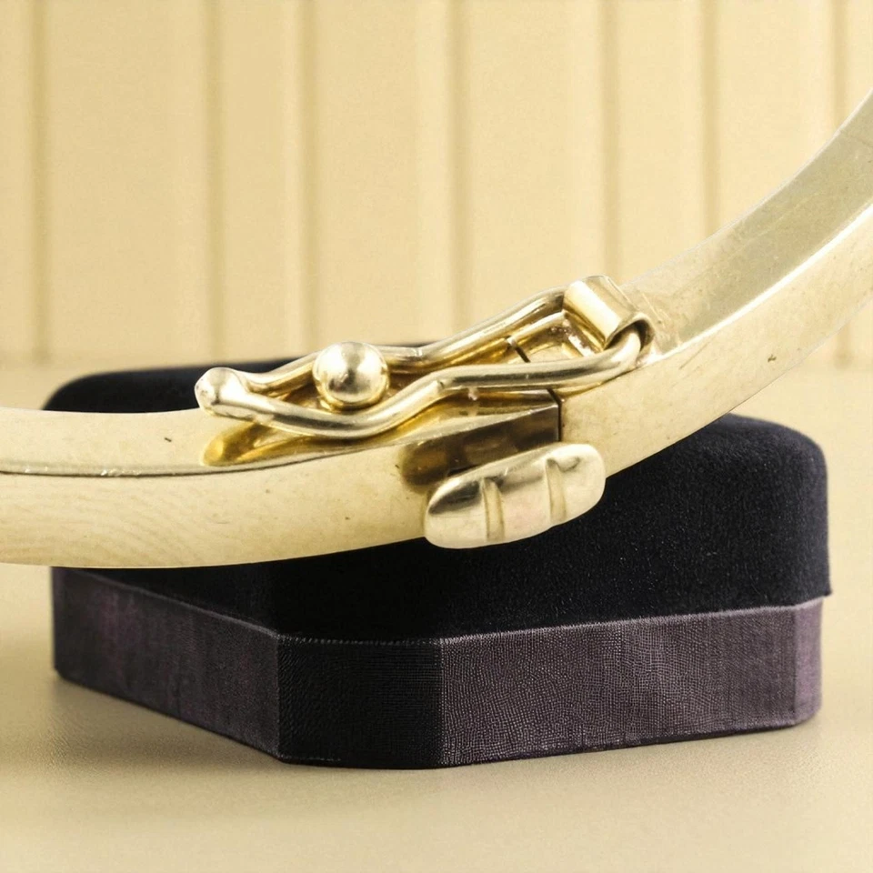 1.50 Cts F/VS1 Round Brilliant Cut Diamonds Ruby Bangle Bracelet 14K Yellow Gold - Image 4 of 4