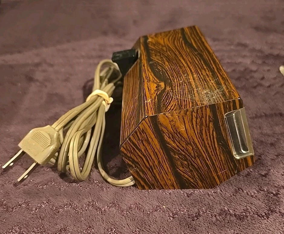 Copal Model 227 Woodgrain Flip Clock w Alarm MCM Vintage Retro