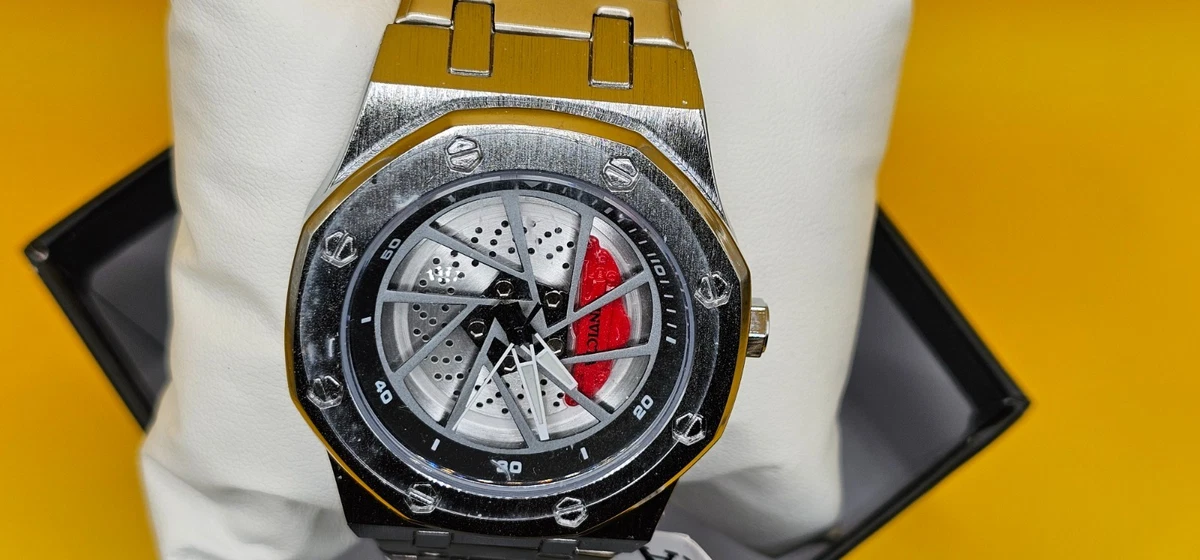 Preços baixos em Pulseira de Aço Inoxidável Invicta Speedway