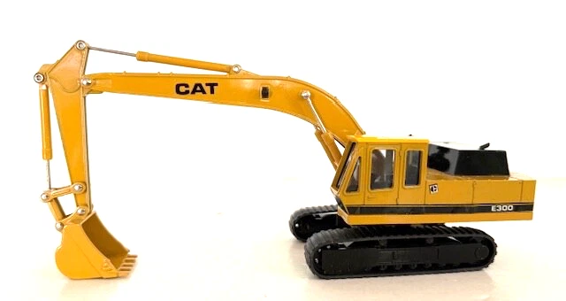 1:48 Caterpillar E300 Excavator Diecast By Shinsei #606 - Image 4 of 4