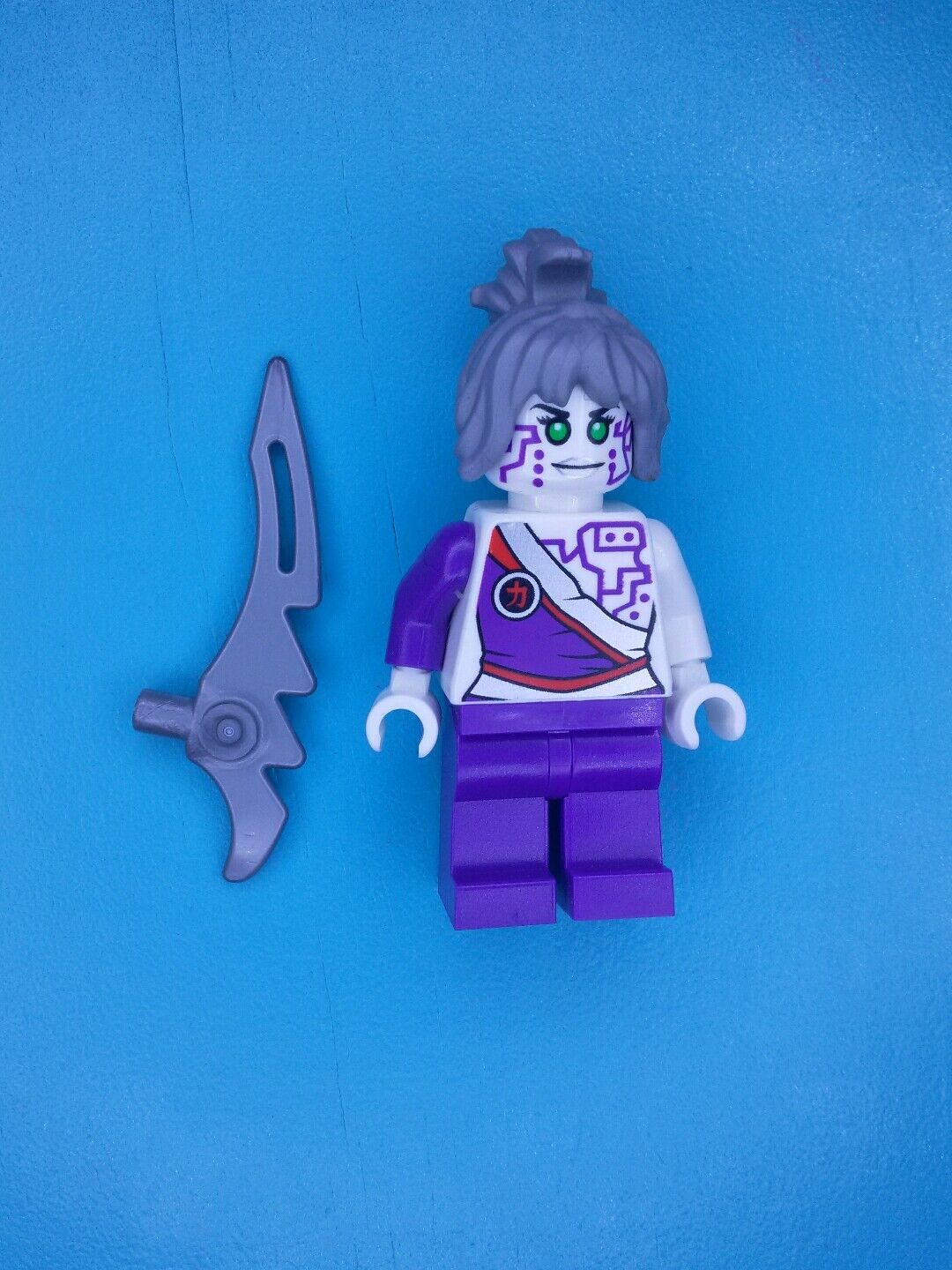 Lego Ninjago Minifigure Pixal Rebooted with sword 70724 Ninjacopter Rare!