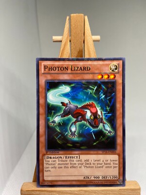 Photoneneidechse - Sternenfoil Rare 1. Auflage SP14-DE006 - NM - YuGiOh