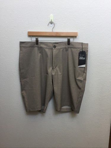 Travis Mathew Grommet Golfshorts Herren 38 khaki Nadelstreifen kariert leicht neu mit Etikett