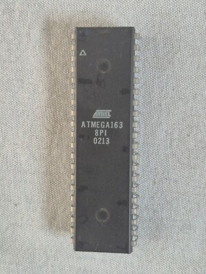 Atmel ATMEGA163 8PI DIP40