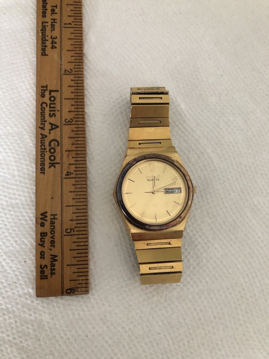 アンティーク! SEIKO SQ 8123-5270 メンズ　腕時計 WTS] Vintage Seiko SQ Quartz - 8123-5270 - Sunburst Navy