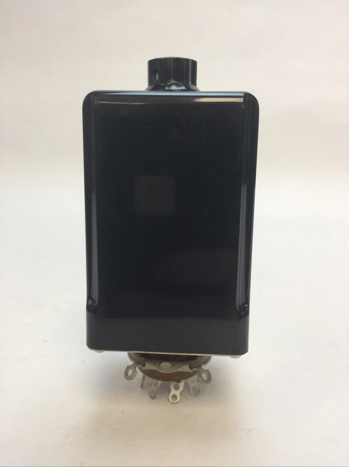 RELÉ DE RETARDO DE TIEMPO MIDTEX/AEMCO 615-21T400 1-100 SEG ENTRADA ADJ 120VAC 10AMP Foto 4 de 4