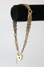 9 Carat Gold Gate Bracelet Heart Padlock Closure Yellow Vintage 375 5.05g - OTL