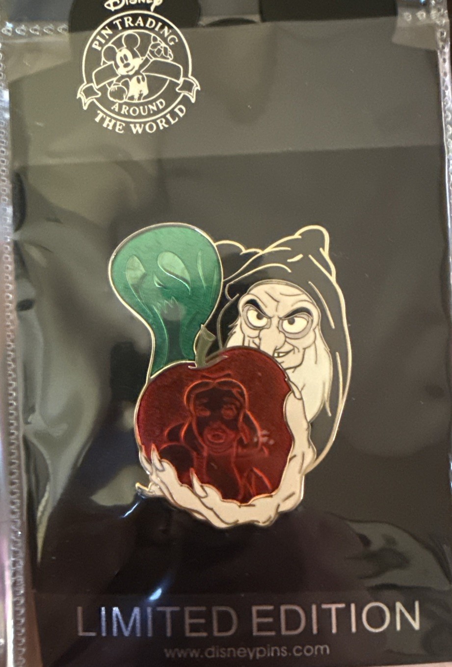 Disney Shopping - Snow White Old Hag Poison Apple Jumbo Pin LE 350 - 2011