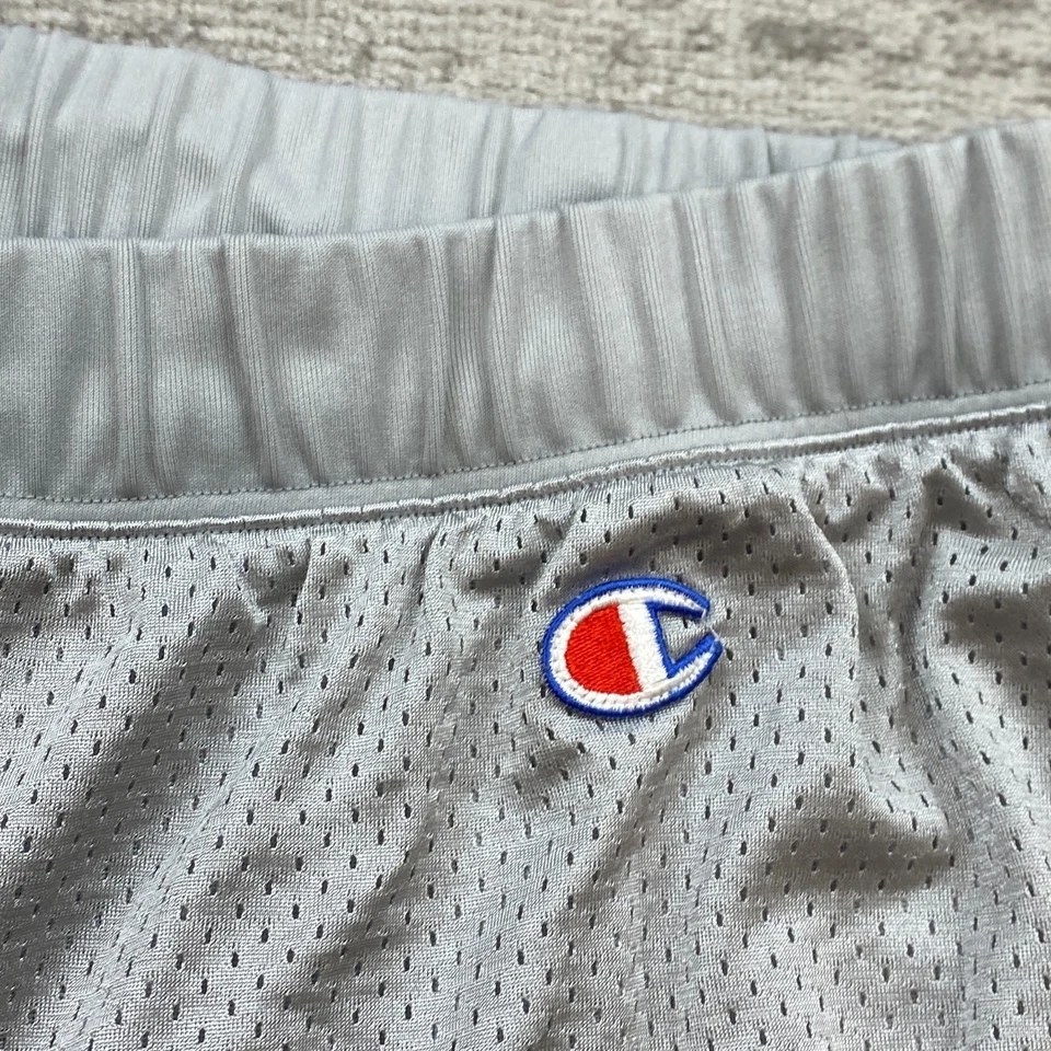 Huskies cortos de baloncesto Connecticut gris extra grandes de colección Champion UConn Huskies Foto 4 de 4