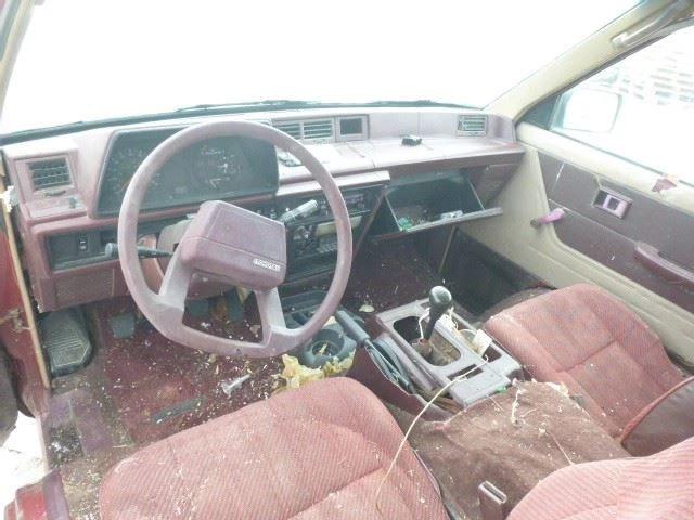 Toyota Sienna 1985 Engine Brain Box 8956128010 2482 Foto 2 de 4