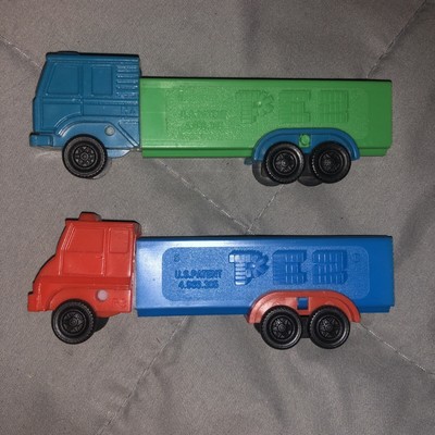 PEZ DISPENSER Semi Truck NO Feet LOT Slovenia vintage green/blue
