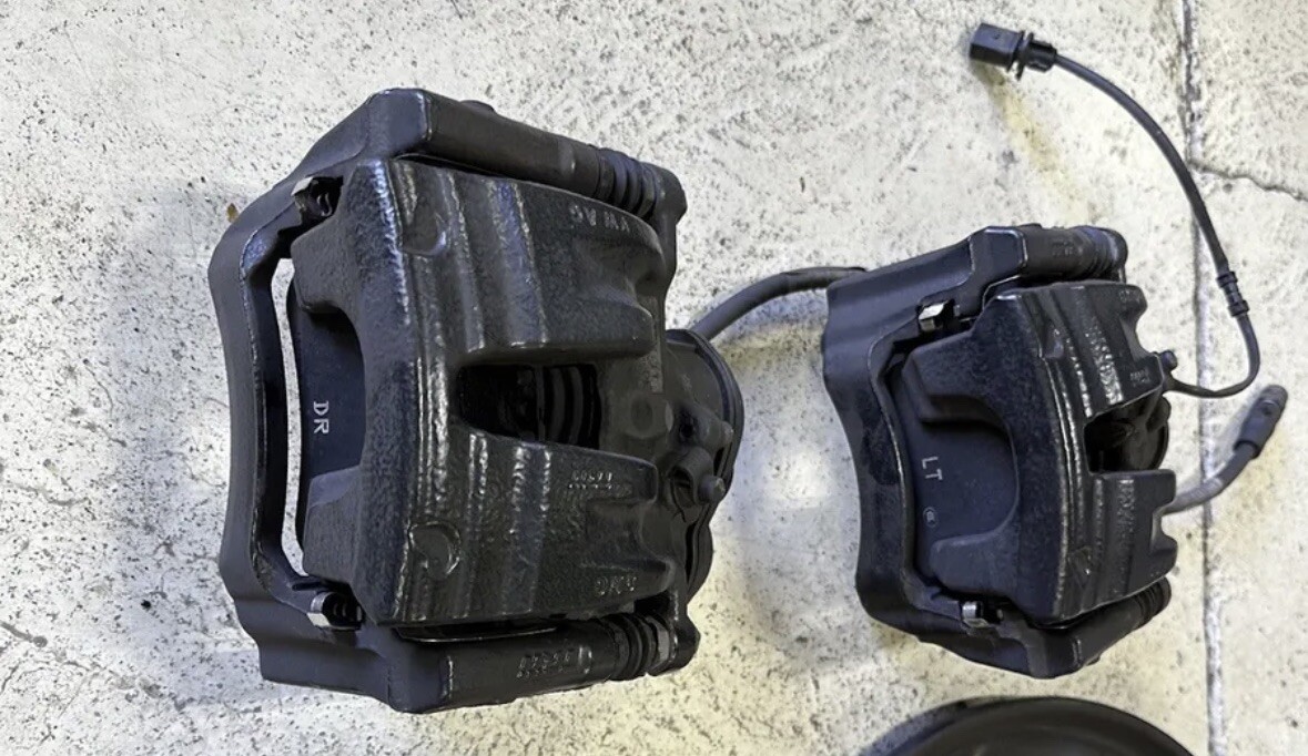 AUDI SQ7 SQ8 Brake System Kit Calipers Carriers Pads Rear 2020+ S8 S6 S7