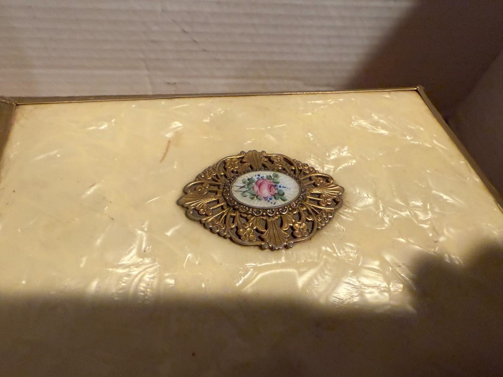 Picture 3 of 6