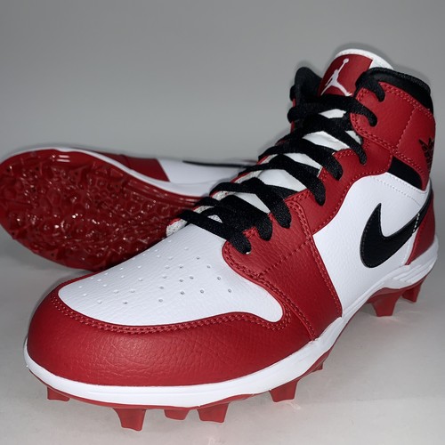 Jordan 1 Football Cleats Mid TD Chicago Size 10 Red Black White FJ6805-106 NEW - Picture 8 of 10