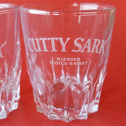 4 Cutty Sark Blended Scotch Whisky Logo 6 Oz Rocks Glasses. Cut Glass Style Base - Picture 8 of 10