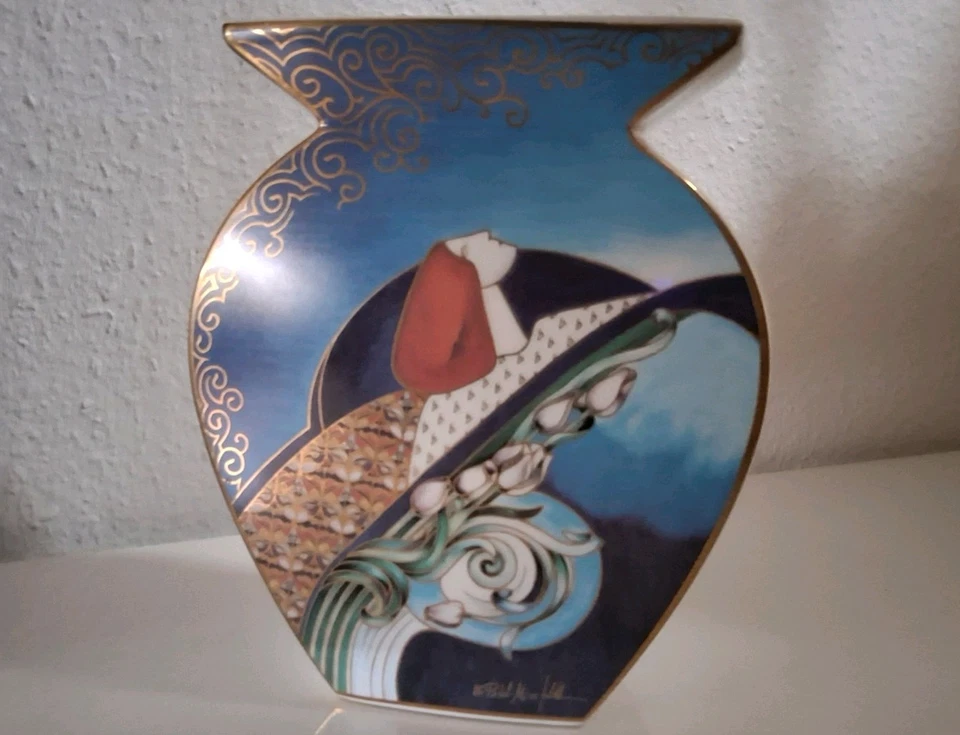 Vase Porzellan Kaiser 1872  Ute Patel-Missfeldt Jugendstil Motiv - Bild 3 von 4